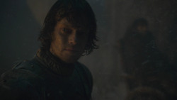 extant_GameOfThrones_8x03-TheLongNight_7579