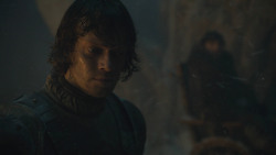 extant_GameOfThrones_8x03-TheLongNight_7615