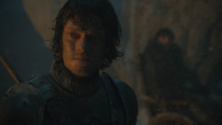 extant_GameOfThrones_8x03-TheLongNight_7693