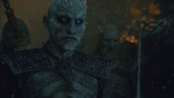 extant_GameOfThrones_8x03-TheLongNight_7697
