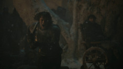 extant_GameOfThrones_8x03-TheLongNight_7716