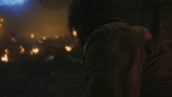 extant_GameOfThrones_8x03-TheLongNight_7812