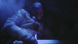 extant_GameOfThrones_8x03-TheLongNight_7835