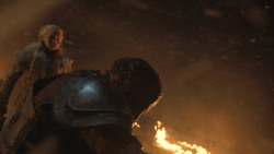 extant_GameOfThrones_8x03-TheLongNight_7902
