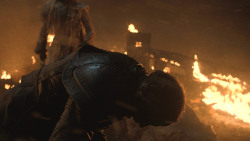extant_GameOfThrones_8x03-TheLongNight_7904