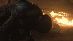 extant_GameOfThrones_8x03-TheLongNight_7906