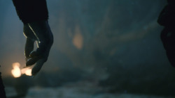 extant_GameOfThrones_8x03-TheLongNight_7935