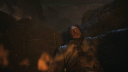 extant_GameOfThrones_8x03-TheLongNight_7978