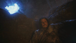 extant_GameOfThrones_8x03-TheLongNight_7985