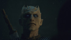 extant_GameOfThrones_8x03-TheLongNight_8048