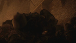 extant_GameOfThrones_8x03-TheLongNight_8183