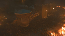 extant_GameOfThrones_8x03-TheLongNight_8212