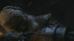 extant_GameOfThrones_8x03-TheLongNight_8386