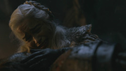 extant_GameOfThrones_8x03-TheLongNight_8391