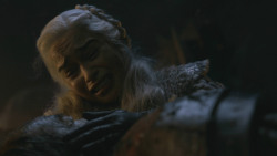 extant_GameOfThrones_8x03-TheLongNight_8392