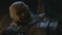 extant_GameOfThrones_8x03-TheLongNight_8395