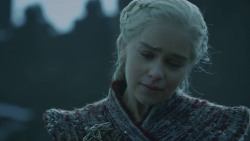 extant_GameOfThrones_8x04-TheLastOfTheStarks_0042