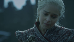 extant_GameOfThrones_8x04-TheLastOfTheStarks_0045