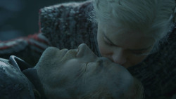 extant_GameOfThrones_8x04-TheLastOfTheStarks_0063