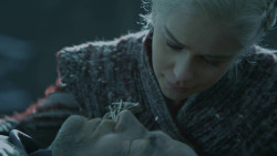 extant_GameOfThrones_8x04-TheLastOfTheStarks_0082