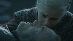 extant_GameOfThrones_8x04-TheLastOfTheStarks_0096