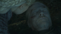 extant_GameOfThrones_8x04-TheLastOfTheStarks_0100