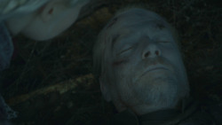 extant_GameOfThrones_8x04-TheLastOfTheStarks_0101