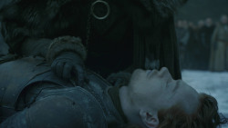 extant_GameOfThrones_8x04-TheLastOfTheStarks_0115