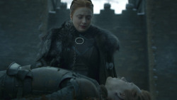 extant_GameOfThrones_8x04-TheLastOfTheStarks_0145