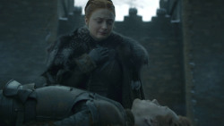 extant_GameOfThrones_8x04-TheLastOfTheStarks_0148