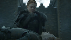 extant_GameOfThrones_8x04-TheLastOfTheStarks_0151