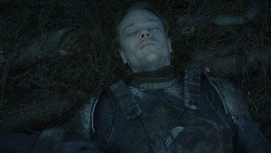 extant_GameOfThrones_8x04-TheLastOfTheStarks_0167