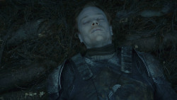 extant_GameOfThrones_8x04-TheLastOfTheStarks_0171