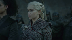 extant_GameOfThrones_8x04-TheLastOfTheStarks_0368