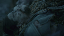 extant_GameOfThrones_8x04-TheLastOfTheStarks_0396