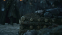 extant_GameOfThrones_8x04-TheLastOfTheStarks_0407