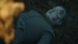 extant_GameOfThrones_8x04-TheLastOfTheStarks_0473