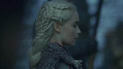 extant_GameOfThrones_8x04-TheLastOfTheStarks_0482
