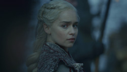 extant_GameOfThrones_8x04-TheLastOfTheStarks_0492