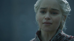 extant_GameOfThrones_8x04-TheLastOfTheStarks_0533