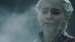 extant_GameOfThrones_8x04-TheLastOfTheStarks_0536