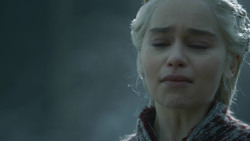 extant_GameOfThrones_8x04-TheLastOfTheStarks_0540