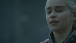 extant_GameOfThrones_8x04-TheLastOfTheStarks_0542