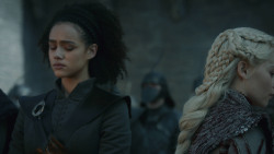 extant_GameOfThrones_8x04-TheLastOfTheStarks_0569