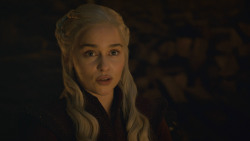 extant_GameOfThrones_8x04-TheLastOfTheStarks_0877