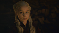 extant_GameOfThrones_8x04-TheLastOfTheStarks_0878