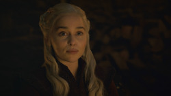 extant_GameOfThrones_8x04-TheLastOfTheStarks_0884