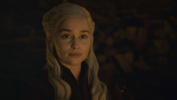 extant_GameOfThrones_8x04-TheLastOfTheStarks_0886