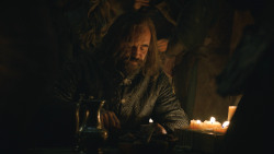 extant_GameOfThrones_8x04-TheLastOfTheStarks_0937