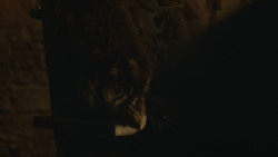 extant_GameOfThrones_8x04-TheLastOfTheStarks_1181